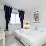 Apartman New 2 Bed In Antibes, 5 Min Walk To The