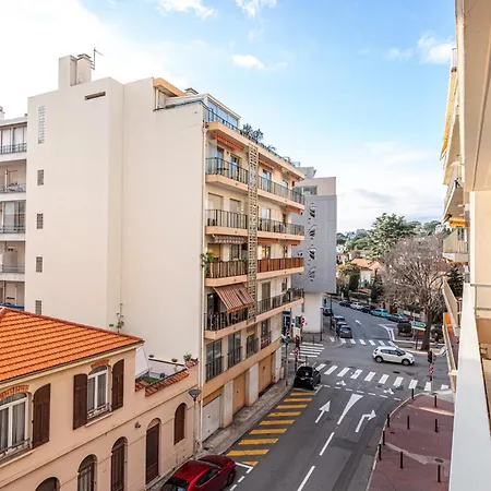 Apartment New 2 Bed In Antibes, 5 Min Walk To The *