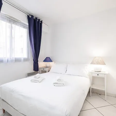 Apartment New 2 Bed In Antibes, 5 Min Walk To The