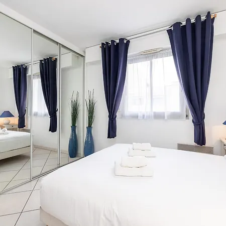 New 2 Bed In Antibes, 5 Min Walk To The